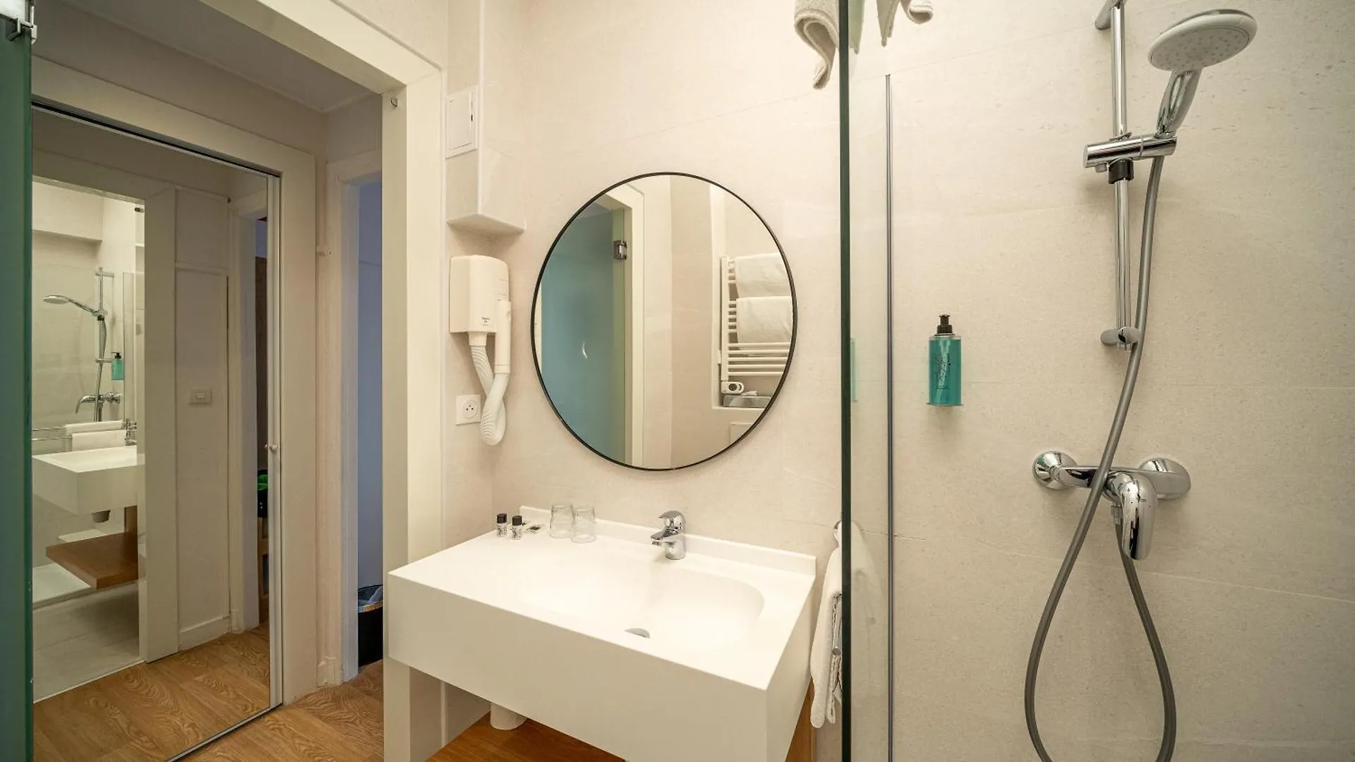 ***  Hotel Boreal Ницца Франция
