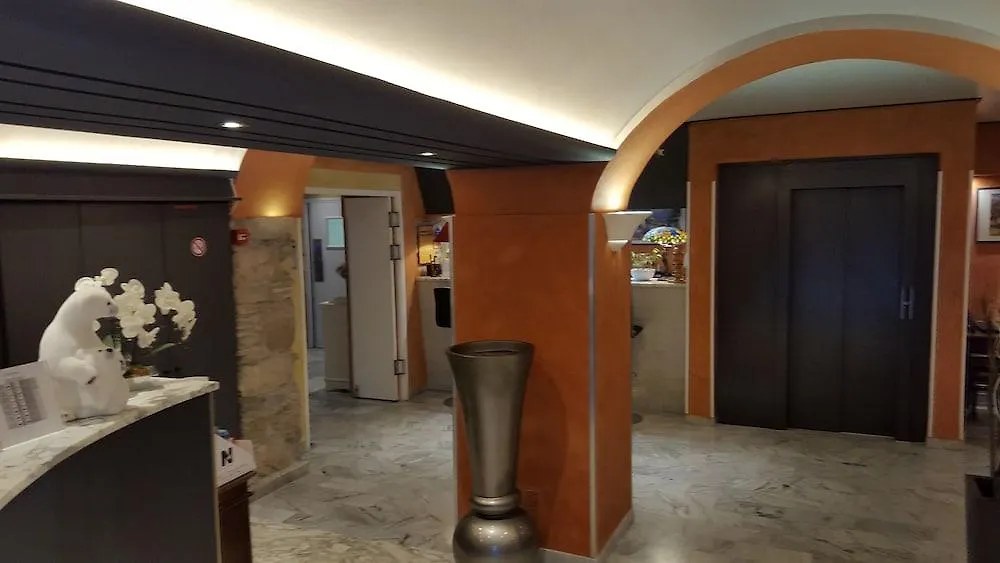 Hotel Boréal Nice 3*,